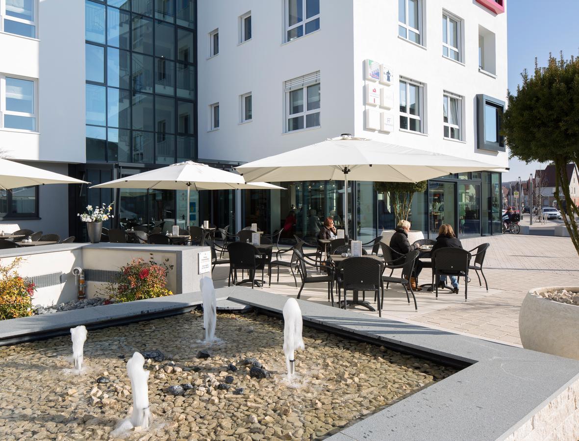 Logis First Class Business Suites Реннинген Экстерьер фото