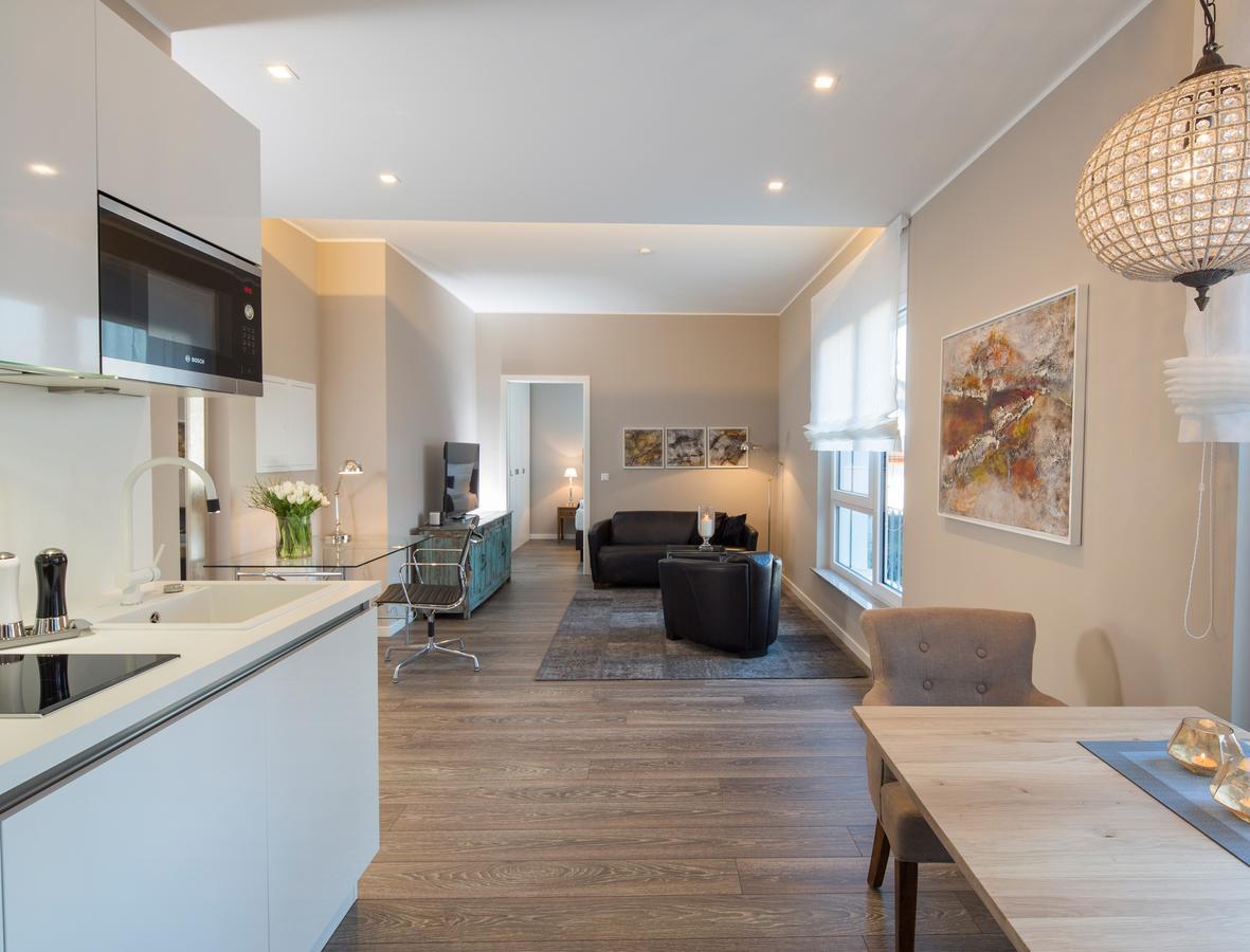 Logis First Class Business Suites Реннинген Экстерьер фото