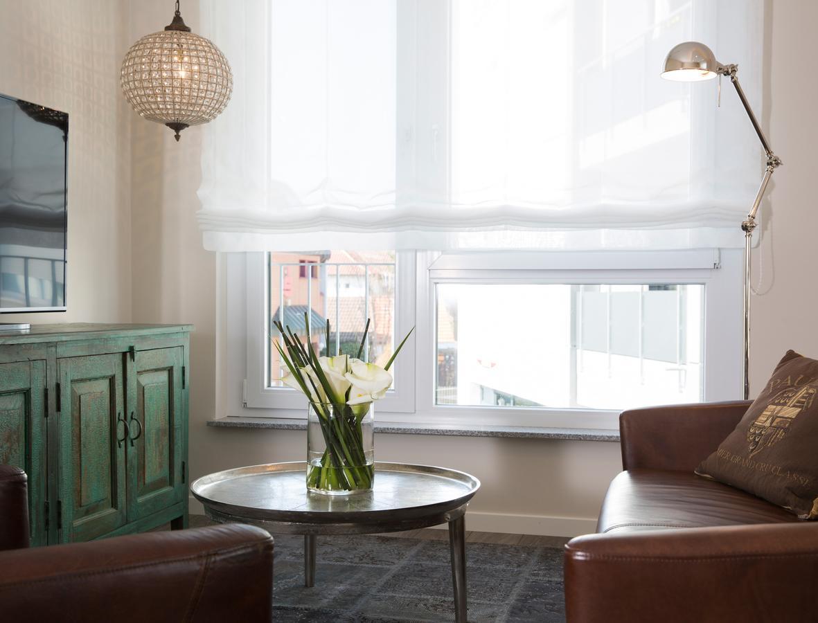 Logis First Class Business Suites Реннинген Экстерьер фото